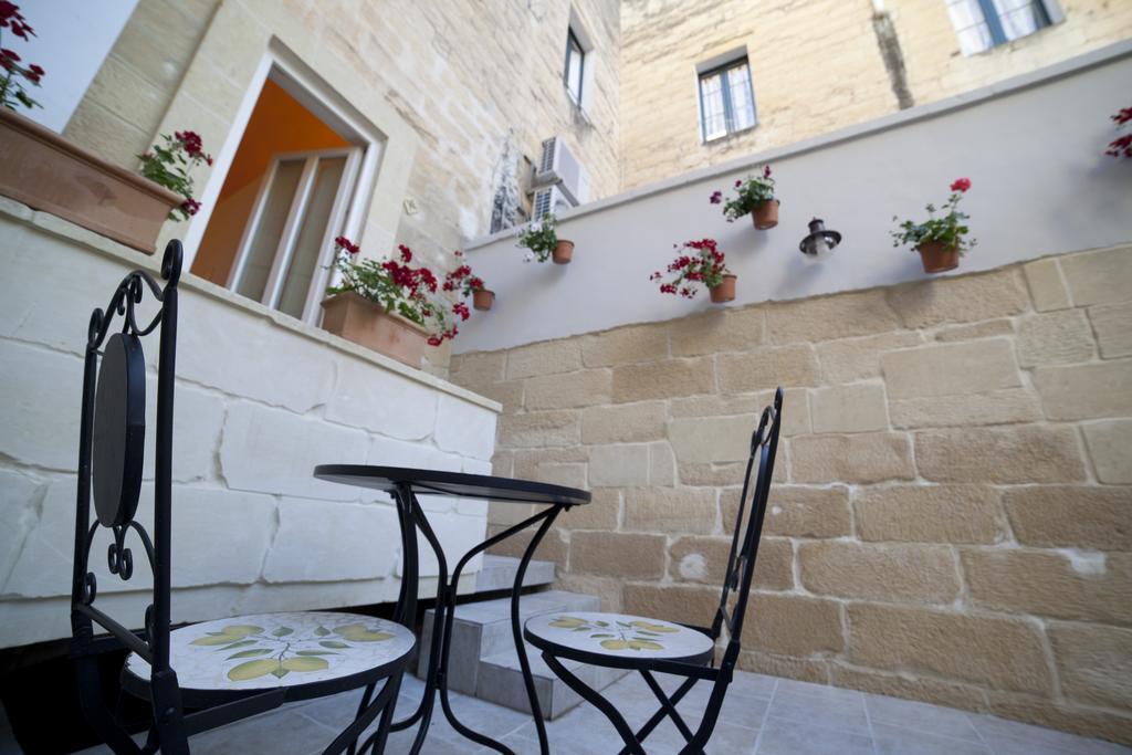 Bed and Breakfast 19Venti Lecce Zewnętrze zdjęcie