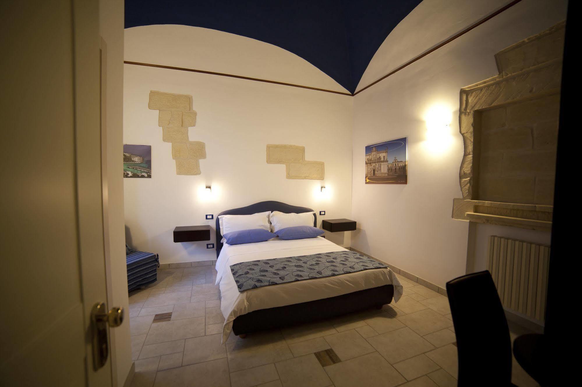 Bed and Breakfast 19Venti Lecce Zewnętrze zdjęcie