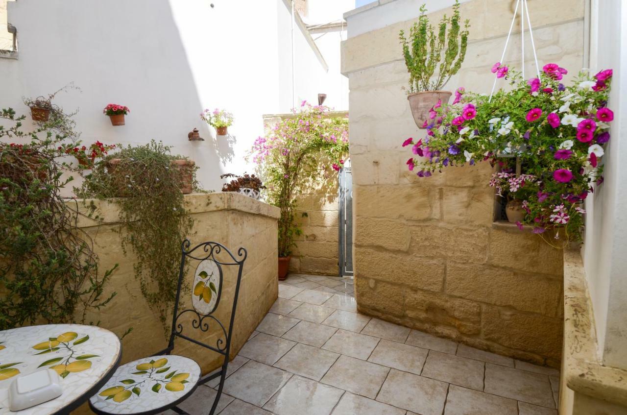 Bed and Breakfast 19Venti Lecce Zewnętrze zdjęcie