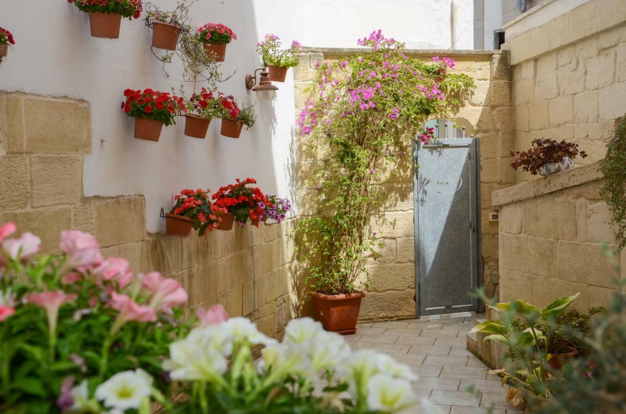 Bed and Breakfast 19Venti Lecce Zewnętrze zdjęcie